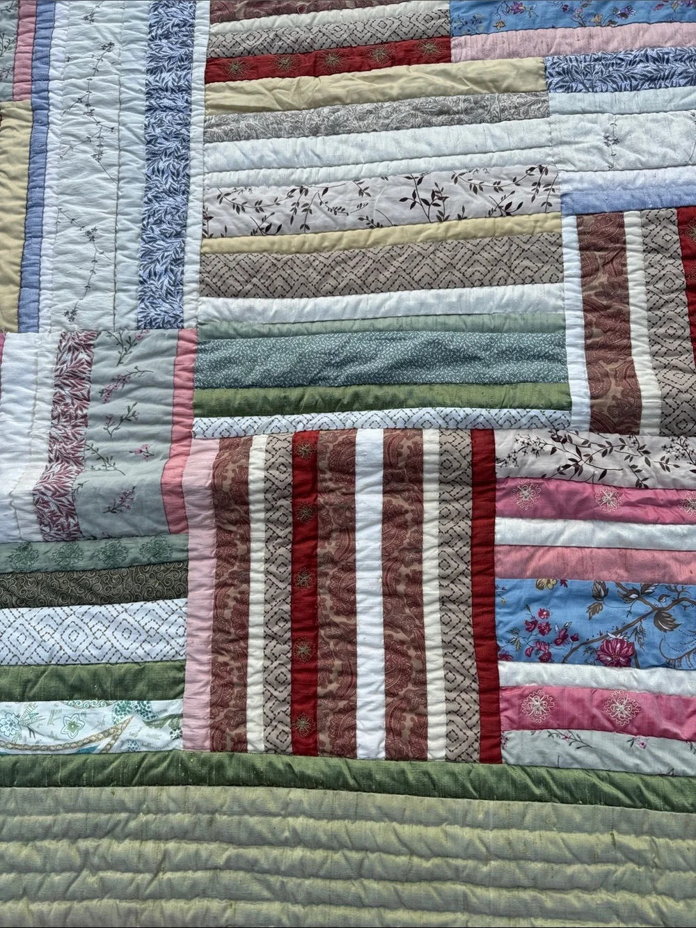 Vintage Patchwork PotteryBarn Comforter